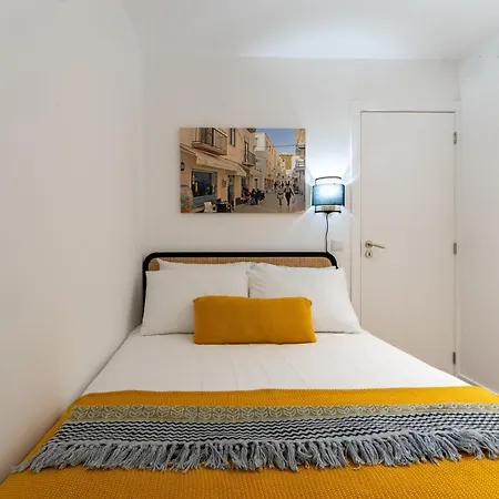 T2 Casa Da Alegria דירה נאזרה