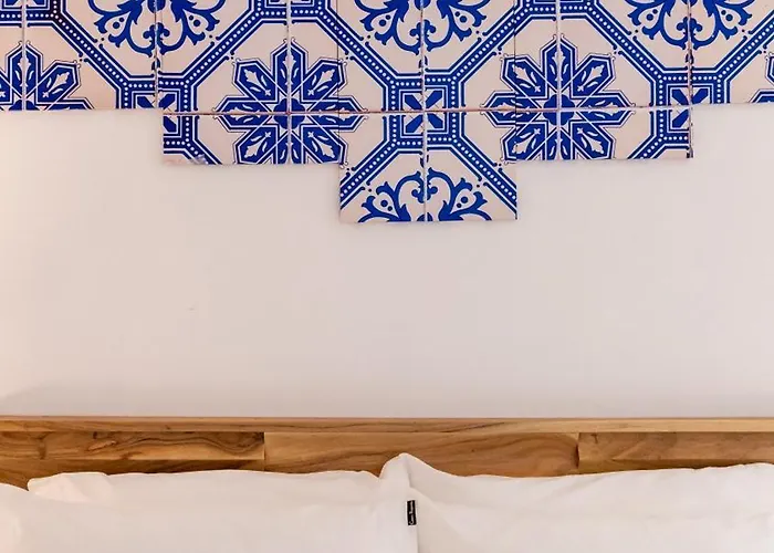 T2 Casa Da Alegria דירה נאזרה